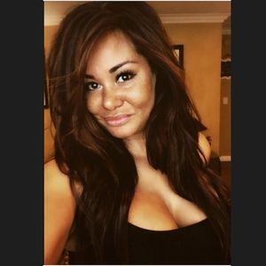 Meet your Posher, Christine